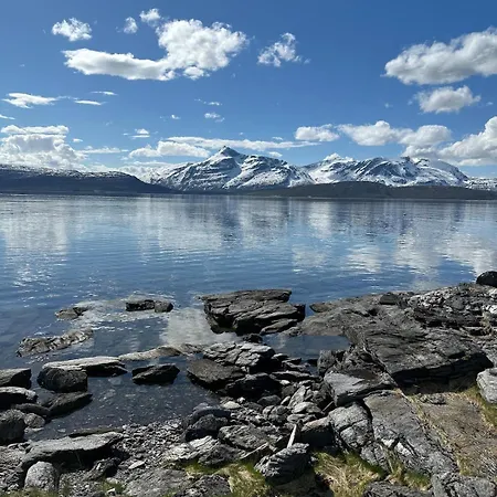 Modern And Cozy Fjord View *