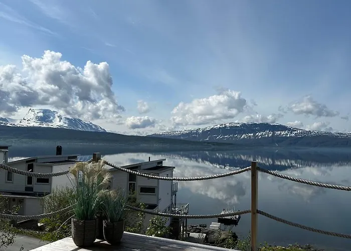 度假居 Modern And Cozy Fjord View Kjerrvika